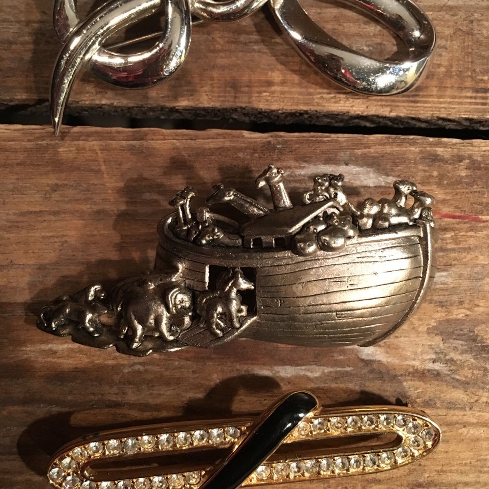 Vintage Broaches AJC Monet and unmarked.